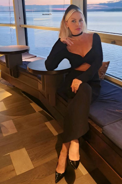 Vivacious Anelya, 45 y.o. from Odesa region, Ukraine with Blonde hair — VeronikaLove