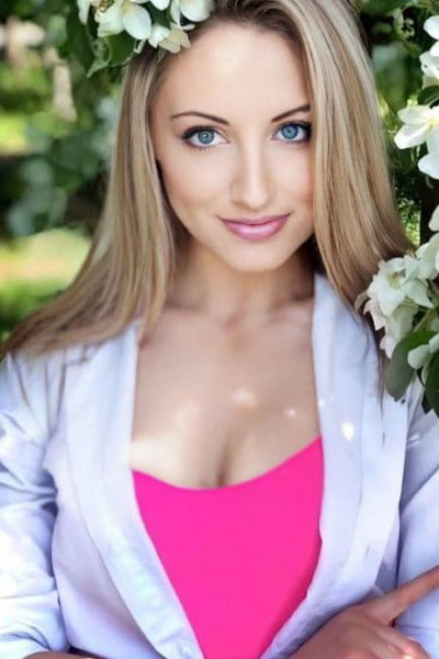 Radiant Charm: Anastasia, 31 y.o. from Mykolaiv, Ukraine — VeronikaLove