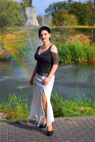 Serene Anna, 47 y.o. from Zaporizhzhia, Ukraine with Black hair — VeronikaLove