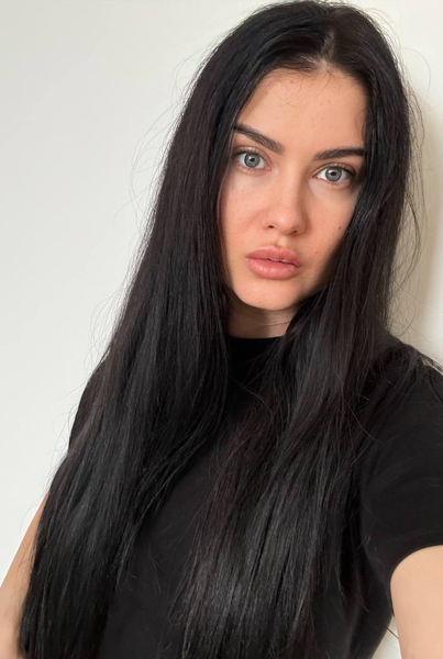 Divine Presence: Valeria, 33 y.o. from Kherson, Ukraine — VeronikaLove