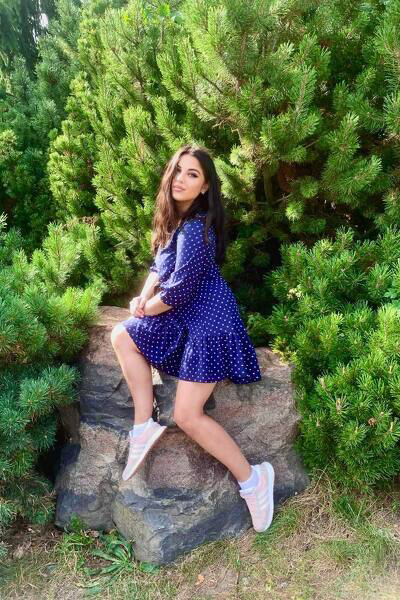 Enchanting Alena, 26 y.o. from Wroclaw, Poland with Brown hair — VeronikaLove