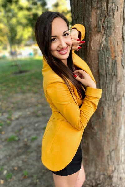 Enthralling Mystery: Olga, 38 y.o. from Kropyvnytskyi region, Ukraine — VeronikaLove