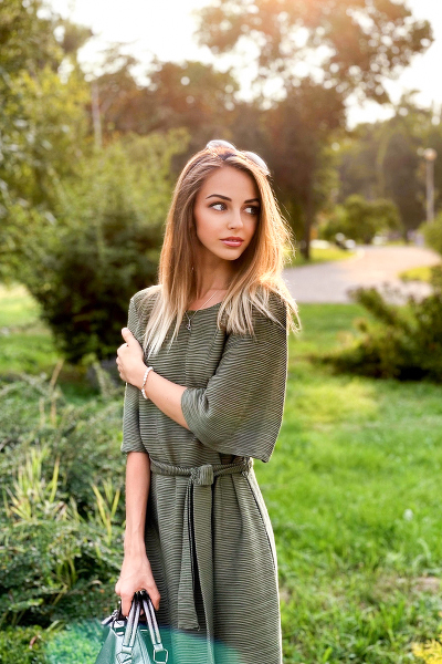 Vibrant Yulia, 33 y.o. from Zaporizhzhia, Ukraine with Blonde hair — VeronikaLove