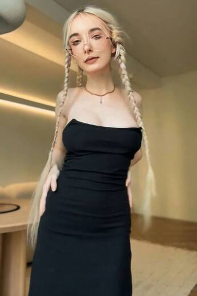 Enigmatic Beauty: Kristina, 26 y.o. from Zaporizhzhia, Ukraine — VeronikaLove