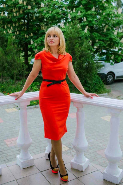 Charming Vilena, 54 y.o. from Mykolaiv, Ukraine with Light-brown hair — VeronikaLove