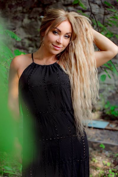 Graceful Olga, 46 y.o. from Berlin, Germany with Blonde hair — VeronikaLove