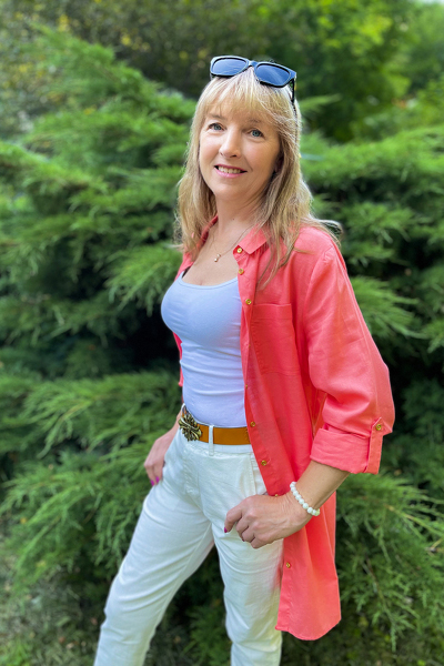 Captivating Gaze: Iryna, 58 y.o. from Mykolaiv, Ukraine — VeronikaLove