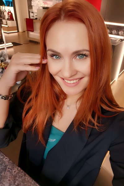 Dazzling Aura: Anastasia, 42 y.o. from Kyiv, Ukraine — VeronikaLove