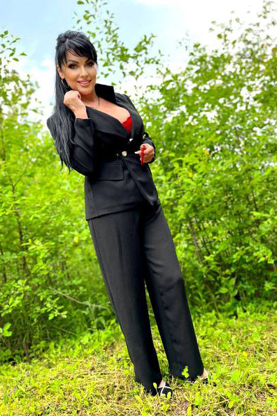 Enchanting Gaze: Svetlana, 50 y.o. from Kharkiv, Ukraine — VeronikaLove