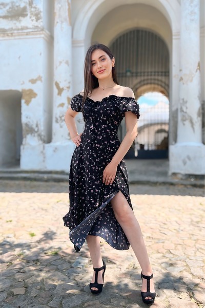 Timeless Grace: Oksana, 36 y.o. from Bila Tserkva, Ukraine — VeronikaLove
