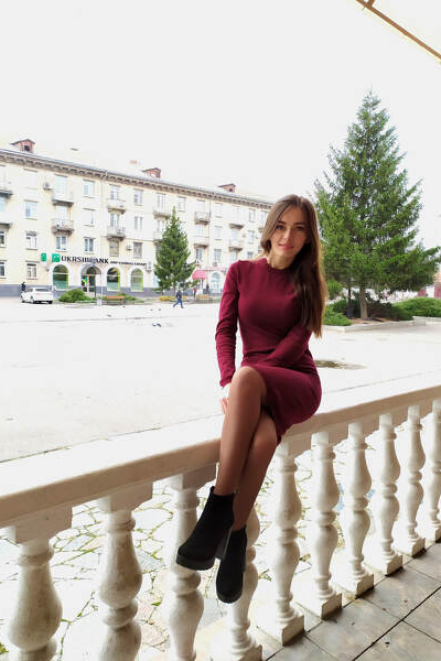 Timeless Grace: Oksana, 35 y.o. from Bila Tserkva, Ukraine — VeronikaLove