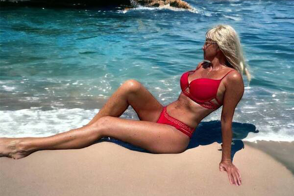 Glamorous Presence: Tatyana, 48 y.o. from Zhytomyr, Ukraine — VeronikaLove