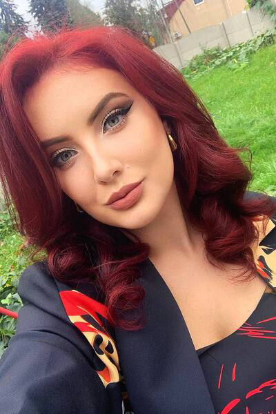 Radiant Charm: Alina, 29 y.o. from Warszawa, Poland — VeronikaLove