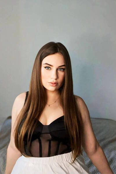 Dazzling Aura: Yulia, 22 y.o. from Kherson, Ukraine — VeronikaLove