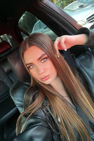 Dazzling Aura: Yulia, 22 y.o. from Kherson, Ukraine — VeronikaLove