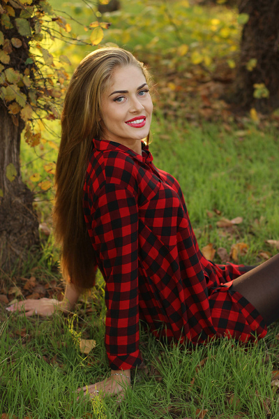 Enchanting Presence: Aleksandra, 37 y.o. from Odesa, Ukraine — VeronikaLove