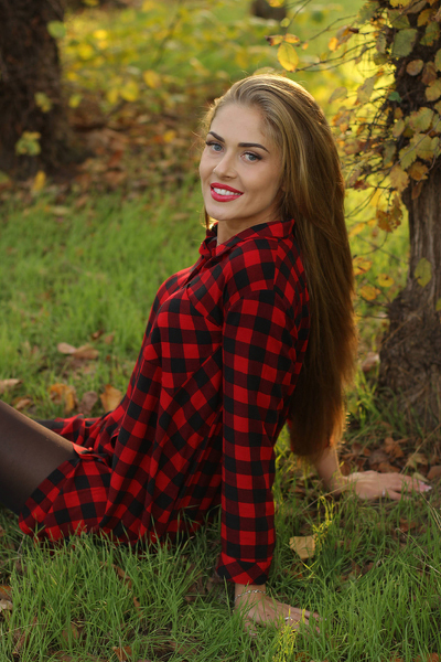 Enchanting Presence: Aleksandra, 37 y.o. from Kryvyi Rih, Ukraine — VeronikaLove