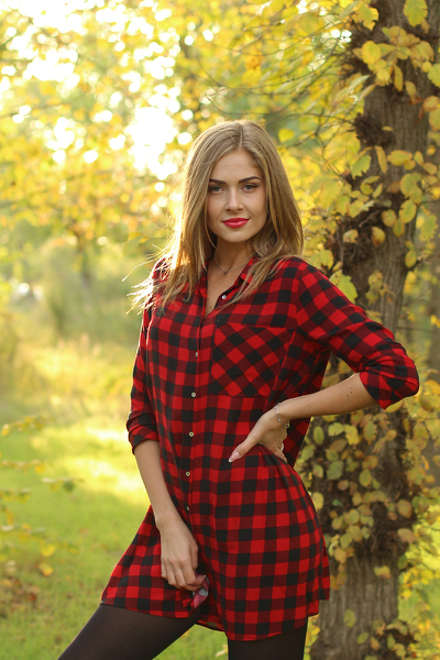 Enchanting Presence: Aleksandra, 37 y.o. from Kryvyi Rih, Ukraine — VeronikaLove