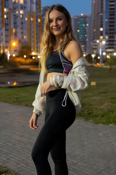 Mystical Allure: Evgeniya, 35 y.o. from Odesa region, Ukraine — VeronikaLove