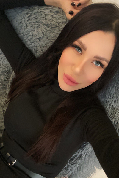 Magnetic Allure: Anastasiya, 30 y.o. from Odesa, Ukraine — VeronikaLove