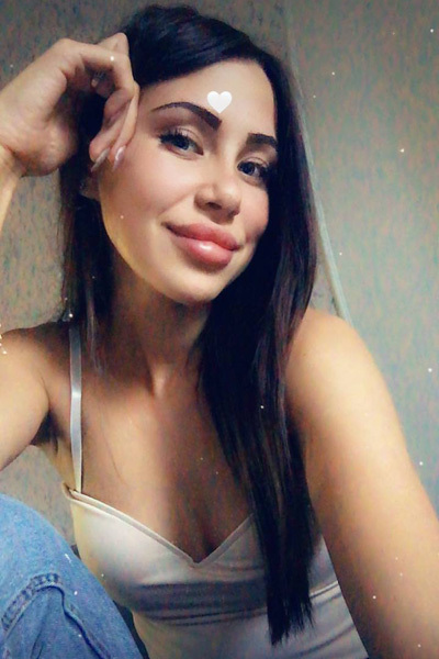 Magnetic Allure: Anastasiya, 30 y.o. from Odesa, Ukraine — VeronikaLove