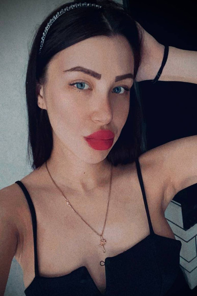 Magnetic Allure: Anastasiya, 30 y.o. from Odesa, Ukraine — VeronikaLove