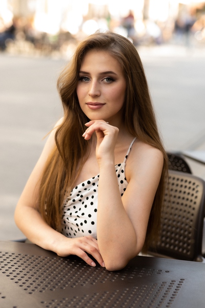 Charming Alina, 22 y.o. from Lodz, Poland with Light-brown hair — VeronikaLove