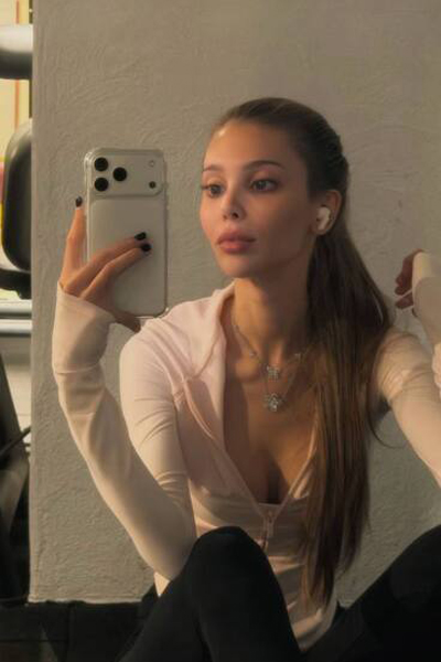 Ethereal Elegance: Kseniya, 21 y.o. from Kherson, Ukraine — VeronikaLove
