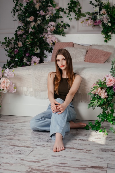 Timeless Elegance: Olha, 19 y.o. from Vinnytsia, Ukraine — VeronikaLove