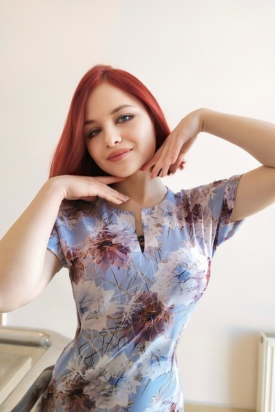 Graceful Charm: Yuliia, 21 y.o. from Bila Tserkva, Ukraine — VeronikaLove