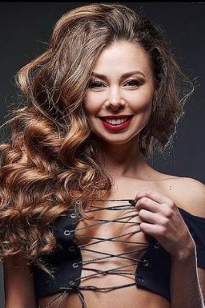 Dynamic Yuliia, 38 y.o. from Cherkasy, Ukraine with Blonde hair — VeronikaLove