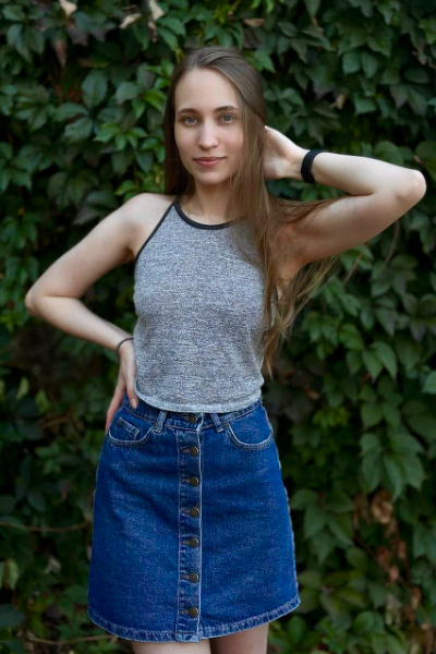 Radiant Aleksandra, 24 y.o. from Dnipro, Ukraine with Chestnut hair — VeronikaLove