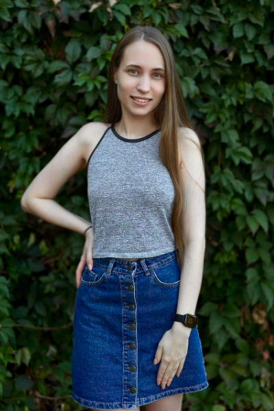 Radiant Aleksandra, 24 y.o. from Dnipro, Ukraine with Chestnut hair — VeronikaLove