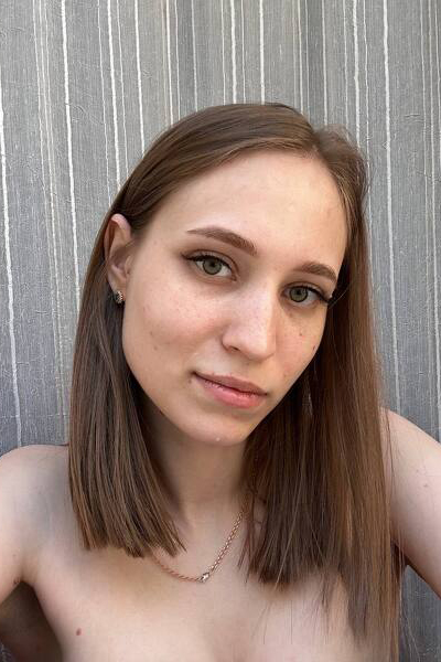Radiant Aleksandra, 25 y.o. from Dnipro, Ukraine with Chestnut hair — VeronikaLove