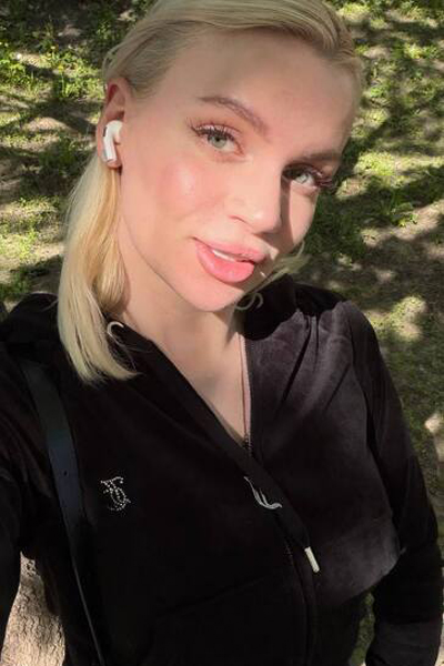 Charming Radiance: Kristina, 25 y.o. from Kyiv, Ukraine — VeronikaLove