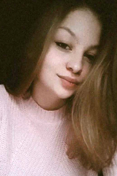 Magnetic Appeal: Lubov, 19 y.o. from Zaporizhzhia, Ukraine — VeronikaLove