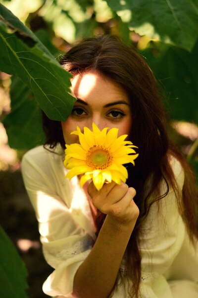 Elegant Enchantment: Dariia, 30 y.o. from Kharkiv, Ukraine — VeronikaLove