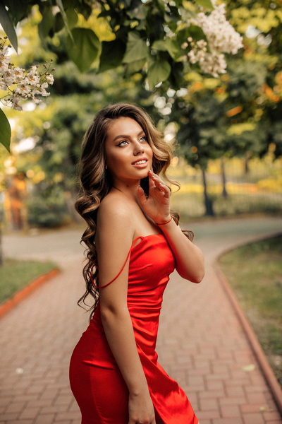 Captivating Aura: Ivanna, 20 y.o. from Chisinau, Moldova — VeronikaLove