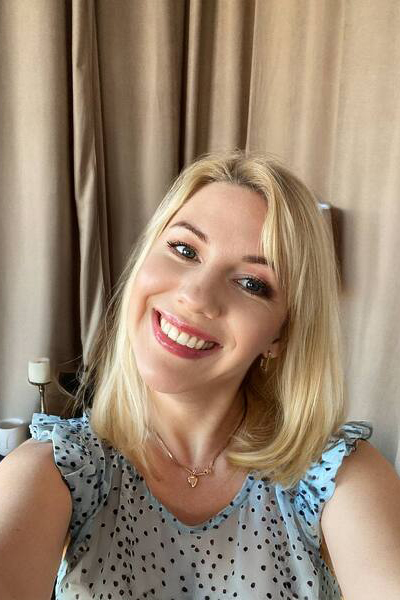 Enigmatic Charm: Ekaterina, 41 y.o. from Kyiv, Ukraine — VeronikaLove