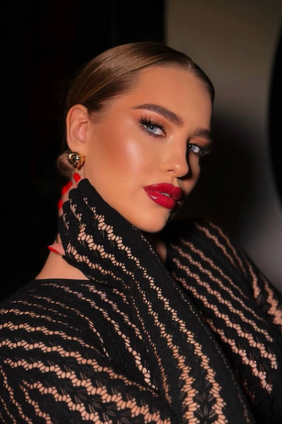 Radiant Charm: Tatiana, 27 y.o. from Zaporizhzhia, Ukraine — VeronikaLove