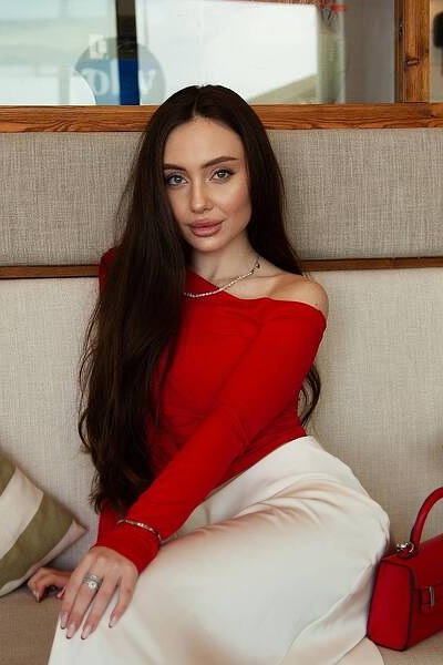 Dazzling Aura: Diana, 22 y.o. from Zaporizhzhia, Ukraine — VeronikaLove