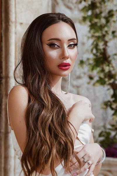 Dazzling Aura: Diana, 22 y.o. from Zaporizhzhia, Ukraine — VeronikaLove