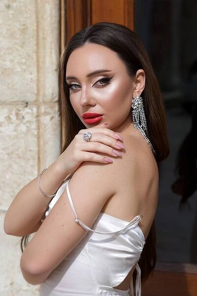 Dazzling Aura: Diana, 22 y.o. from Zaporizhzhia, Ukraine — VeronikaLove