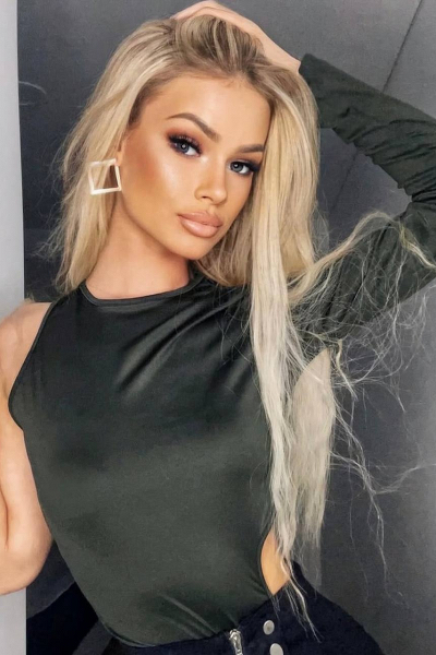 Whimsical Aurika, 28 y.o. from Zaporizhzhia, Ukraine with Blonde hair — VeronikaLove