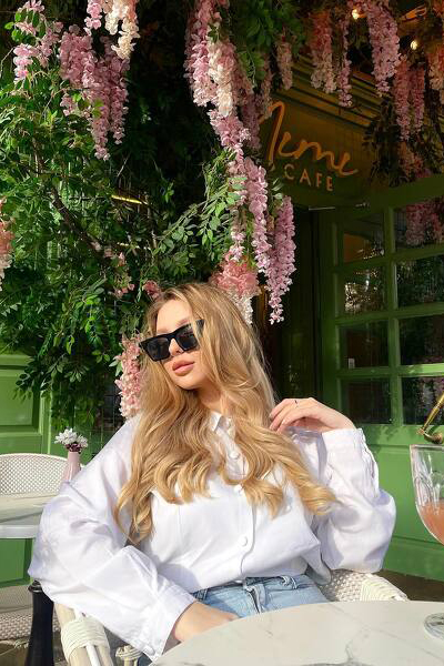 Captivating Radiance: Anna, 23 y.o. from Odesa, Ukraine — VeronikaLove