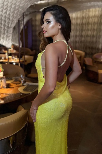 Graceful Arina, 30 y.o. from Zaporizhzhia, Ukraine with Brown hair — VeronikaLove