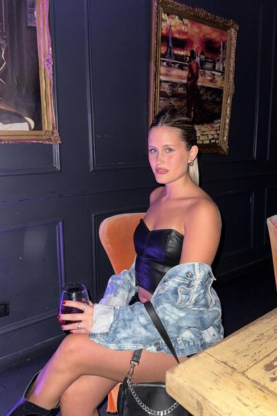 Mystical Presence: Maria, 25 y.o. from London, United Kingdom — VeronikaLove