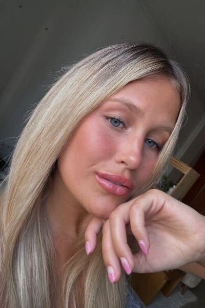 Mystical Presence: Maria, 25 y.o. from London, United Kingdom — VeronikaLove