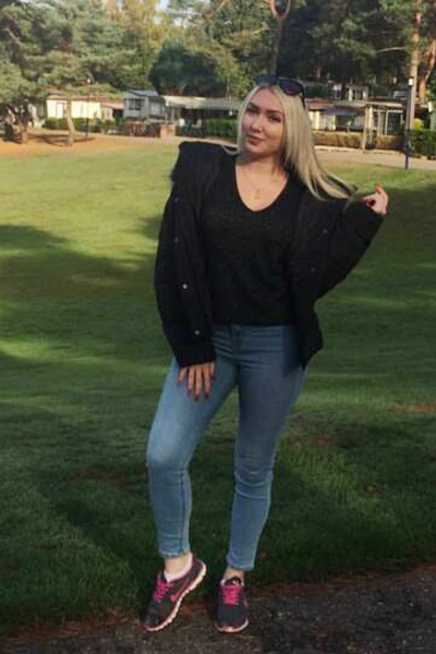 Divine Presence: Vitalina, 27 y.o. from Khmelnytskyi, Ukraine — VeronikaLove