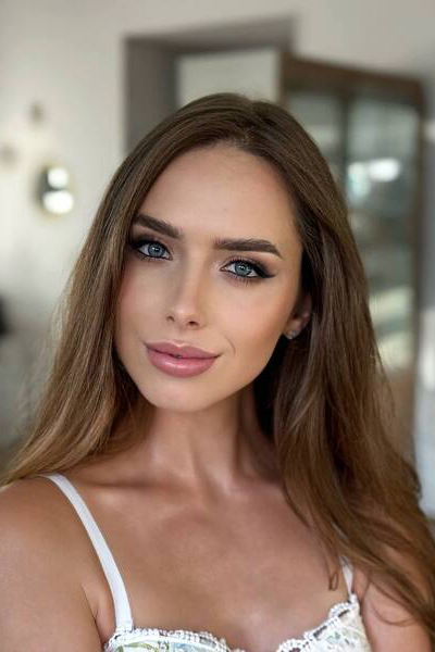 Vibrant Natalya, 24 y.o. from Kyiv, Ukraine with Blonde hair — VeronikaLove
